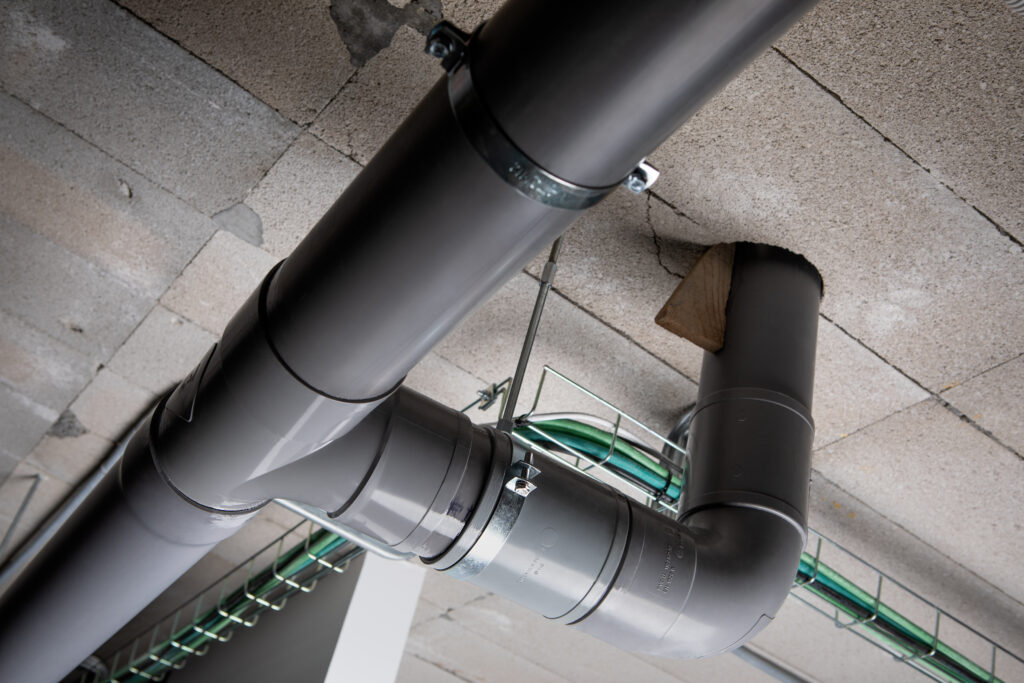 Abrazaderas metalicas pesadas INDEX