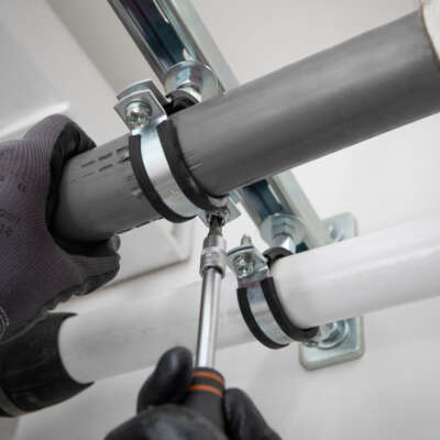 Abrazaderas metálicas pesadas SZ8 INDEX